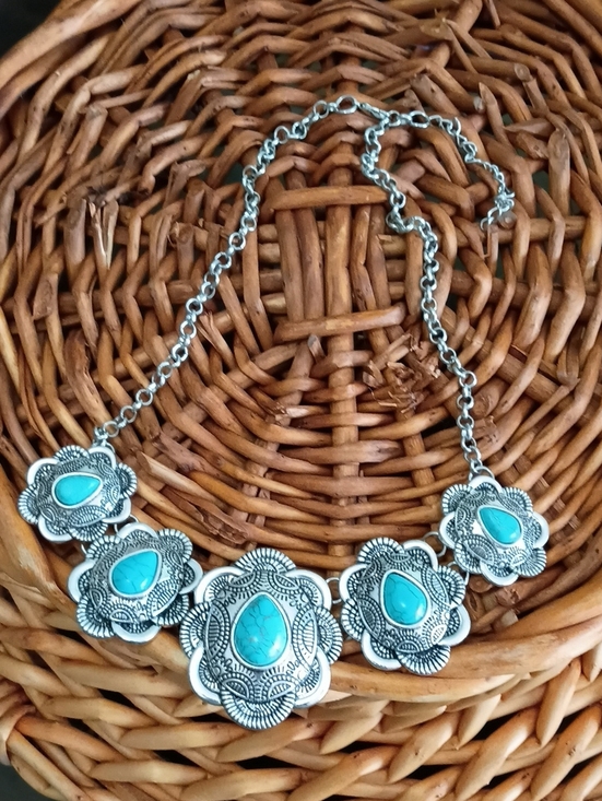 Jewelry - Turquoise Stone Silver-Plate Statement Necklace - Women Jewelry